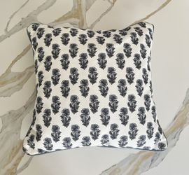 Throw pillow