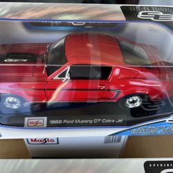 Toy Red 1968 Cobra Mustang Toy Car 1/18 New 