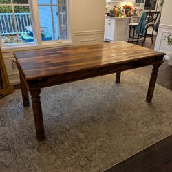 Beautiful Solid Wood Dining Table 