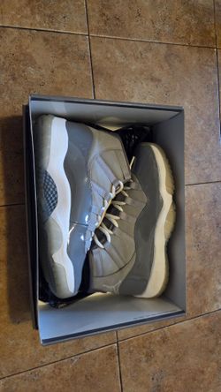 Cool grey 11's sz 8.5