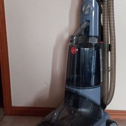 Max Extract 77 Carpet  Shampooer