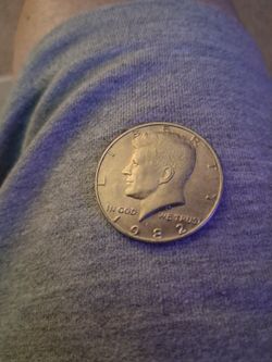 1982 P Kennedy Half Dollar..BU no FG varity..