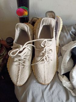 Adidas Yeezy Boost 350 V2 Sneakers