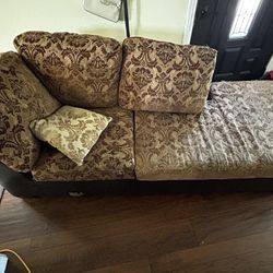 Sectional Couches 