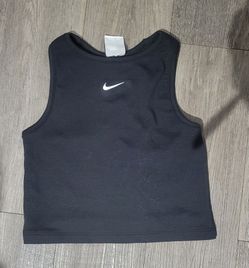 Girls (youth) Nike racerback crop tank size Medium