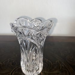 Beautiful Etched Crystal Vase