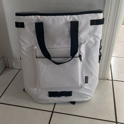 36 Can Backpack Cooler