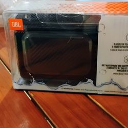 JBL Go3