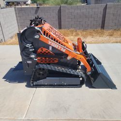 Ride Behind Mini Skid Steer 