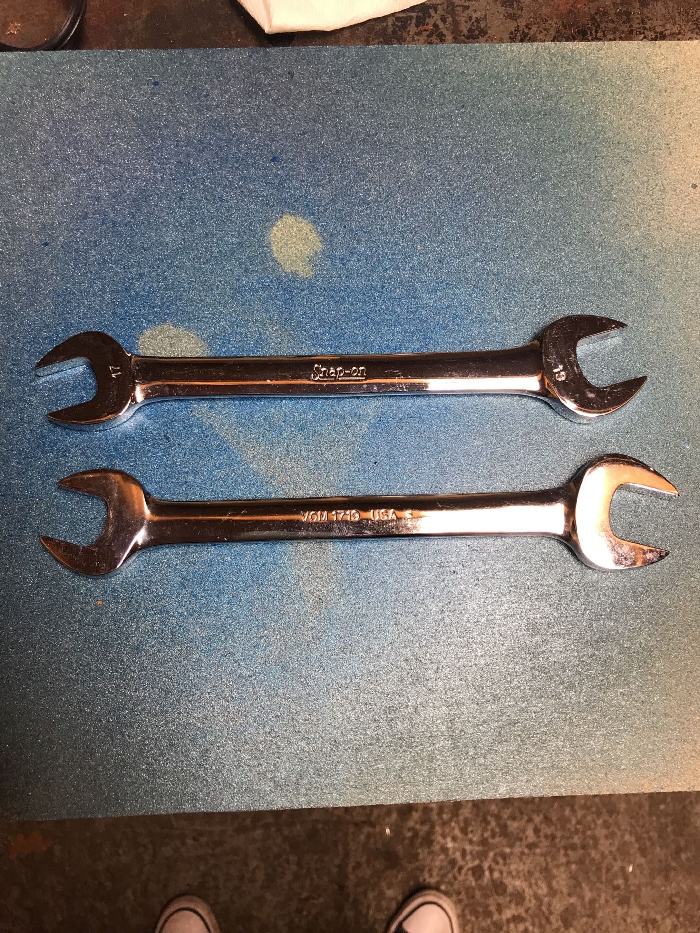 Snap on 17mm 19mm open end wrenches