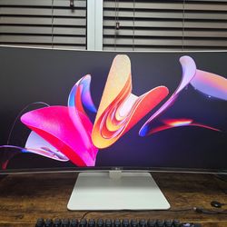 LG 37.5" 21:9 Ultrawide QHD+ 144Hz Monitor