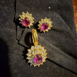 Pink Earring And Pendant