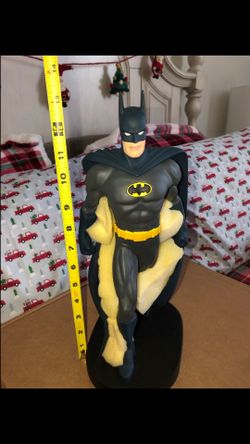 1999 Warner Brothers BatMan Statue