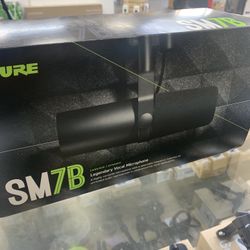 Shure SM7B