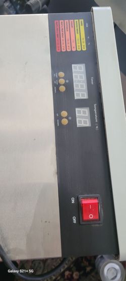 Dehydrator
