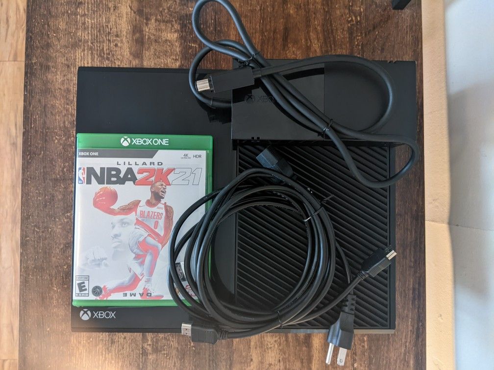 Xbox One 500GB Console, 1540 - Tested & Working, Console & Cables, No Controller