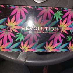 Revolution Cannabis Eye-shadow Palette