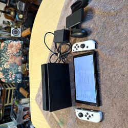 Nintendo Switch OLED Model HEG-001 Handheld Console 64GB - Black