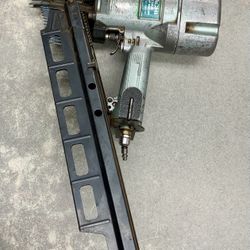 Hitachi Koki Pneumatic Air Nail Gun NR83A2 Nailgun Strip Nailer 3 1/4 Inch 70-120 Psi Pressure Framing Frame Tool Construction Job Site Professional  