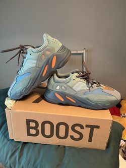 Yeezy 700