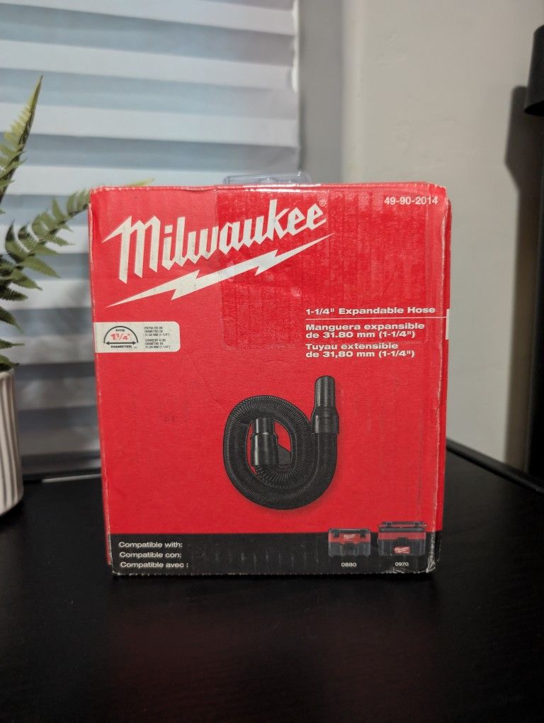 Milwaukee Vacuum 1-1/4" Expandable Hose