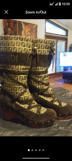 🥰🥰😍😍 Beautiful AUTHENTIC FENDI FF BOOTS~😍🥰 RARE ONE OF A KIND 100% AUTHENTIC