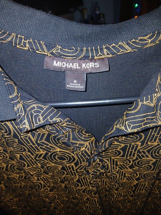 Medium Like BraND New Michael KORS POLO