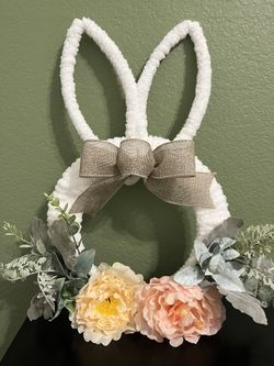 Yard Easter bunny wreath