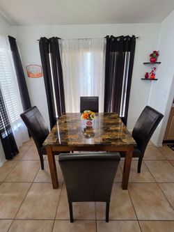 Dining Set