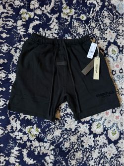 Essentials Fear of God Black Shorts Men’s S New w/ Tags