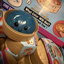 Squish Toys 