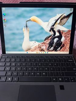 Surface Pro 6 with Keyboard Case
