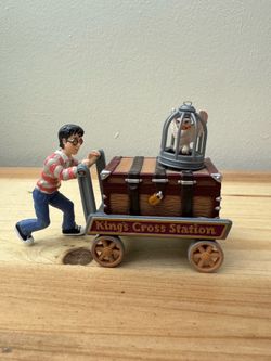 Harry Potter King’s Cross Trolley 2001 Diecast With Hedwig Warner Brothers