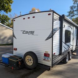 2017  Forest River 26 Ft Camper Trailer