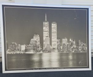 Classic black-and-white photograph by Ralf Uicker featuring the New York