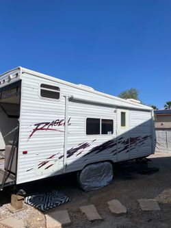 Toy hauler