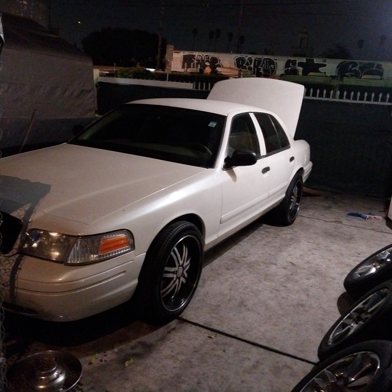 2007 Ford Crown Victoria