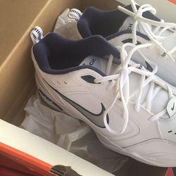 New Nike Shoes Size 12 Wide Mens