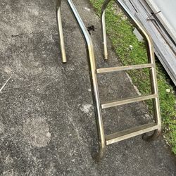 Pool Ladder