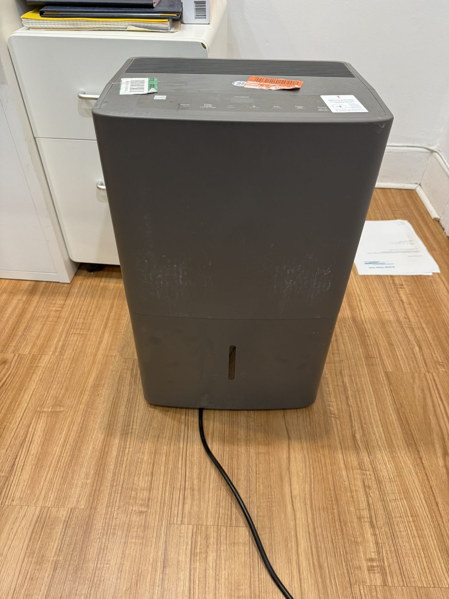 Dehumidifier 