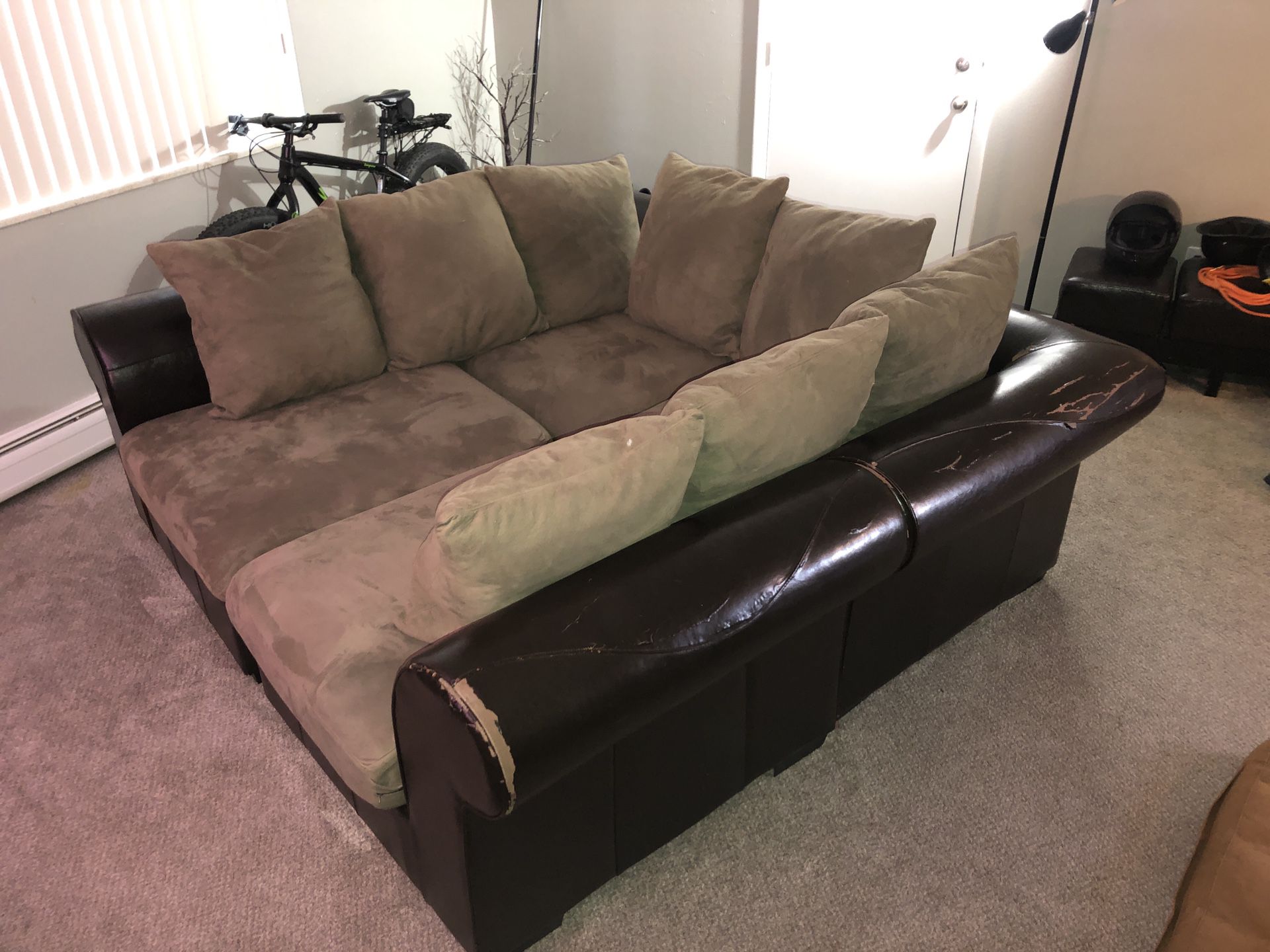 4-Piece Sectional Couch