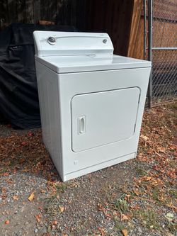 Kenmore GAS Dryer.    Free delivery!