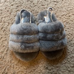 Ugg slides