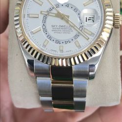 Elegant men’s Watch