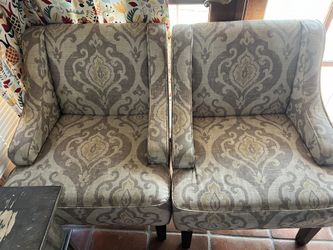 2 Living Room Chairs