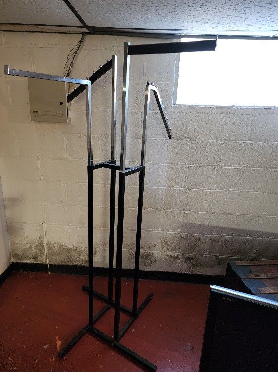 Heavy Duty Clothes Rack for Sale in Rockford, IL OfferUp