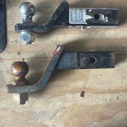 2 Trailer Hitches
