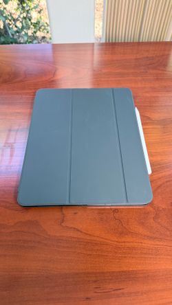 Apple iPad Pro 13” M4 Cellular Bundle (Like New) – Apple Pencil Pro + Folio + Paperlike