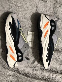 Yeezy Wave Runner