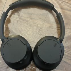 Sony Black Noise Cancelling Headphones 